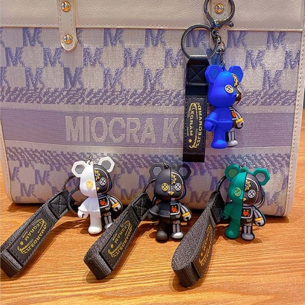 [FID] Keychain mechanical bear