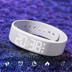 Bracelet digital watch
